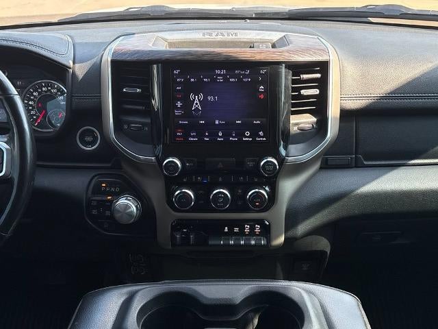 2020 RAM 1500 Laramie Crew Cab 4x4 5'7" Box