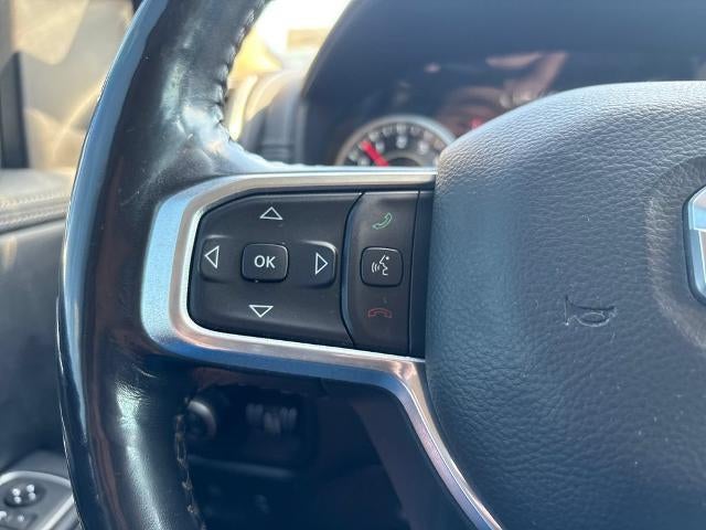 2020 RAM 1500 Laramie Crew Cab 4x4 5'7" Box