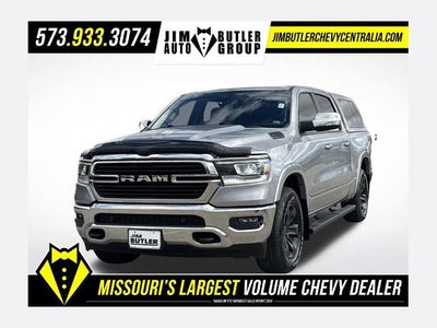 2020 RAM 1500 Laramie Crew Cab 4x4 5'7" Box