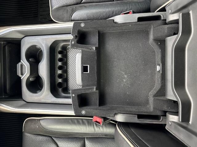 2020 RAM 1500 Laramie Crew Cab 4x4 5'7" Box