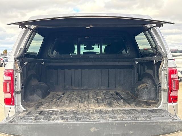 2020 RAM 1500 Laramie Crew Cab 4x4 5'7" Box