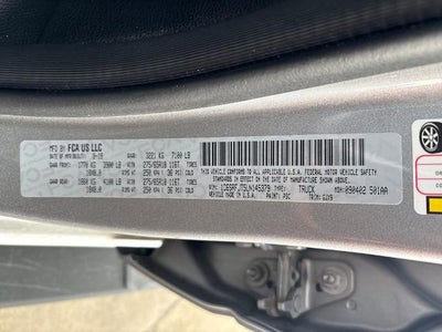 2020 RAM 1500 Laramie Crew Cab 4x4 5'7" Box