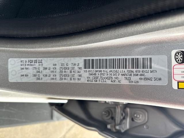 2020 RAM 1500 Laramie Crew Cab 4x4 5'7" Box