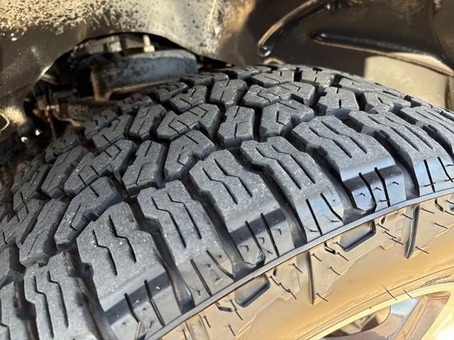 2022 RAM 1500 Laramie Crew Cab 4x4 5'7" Box