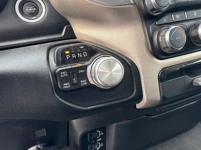 2020 RAM 1500 Laramie Crew Cab 4x4 5'7" Box