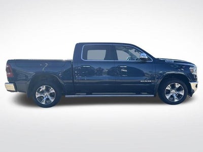 2020 RAM 1500 Laramie Crew Cab 4x4 5'7" Box