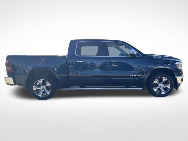 2020 RAM 1500 Laramie Crew Cab 4x4 5'7" Box
