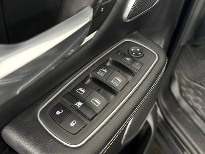 2023 RAM 1500 Laramie Crew Cab 4x4 5'7" Box