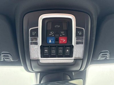 2023 RAM 1500 Laramie Crew Cab 4x4 5'7" Box