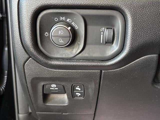 2021 RAM 1500 Rebel Crew Cab 4x4 5'7" Box