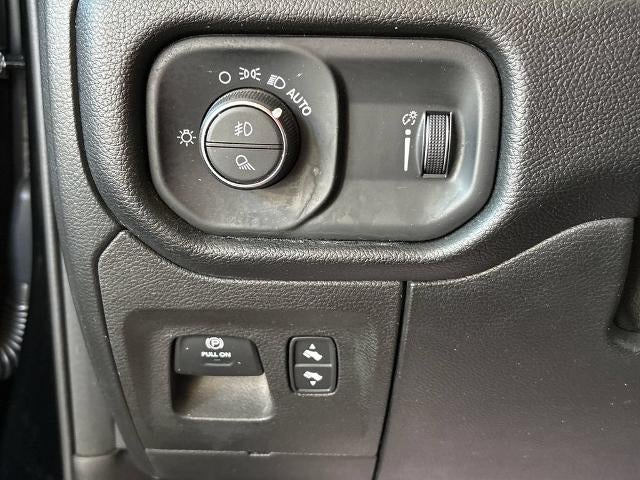 2021 RAM 1500 Rebel Crew Cab 4x4 5'7" Box