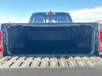 2019 RAM 1500 Longhorn Crew Cab 4x4 6'4" Box