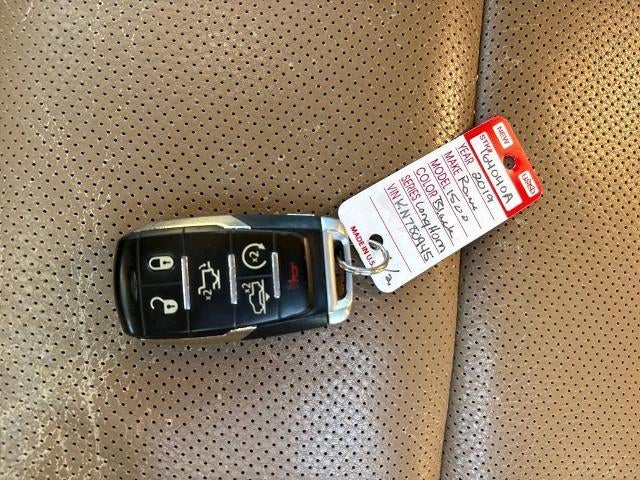 2019 RAM 1500 Longhorn Crew Cab 4x4 6'4" Box