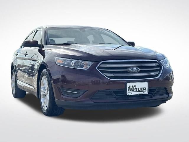 2018 Ford Taurus SEL