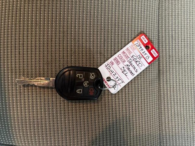 2018 Ford Taurus SEL