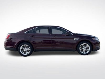 2018 Ford Taurus SEL