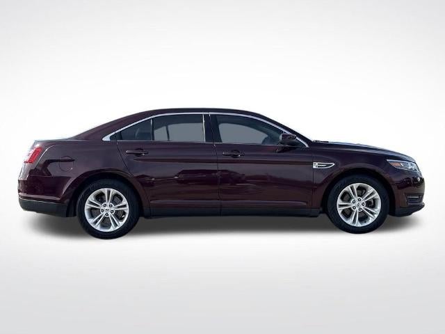2018 Ford Taurus SEL