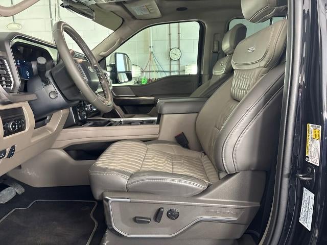 2025 Ford F-350 Platinum