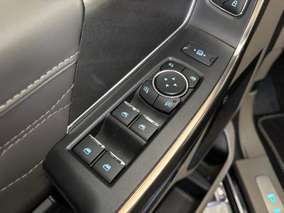 2025 Ford F-350 Platinum