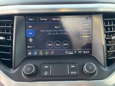 2021 GMC Acadia SLT