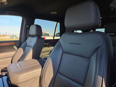 2025 GMC Yukon Denali