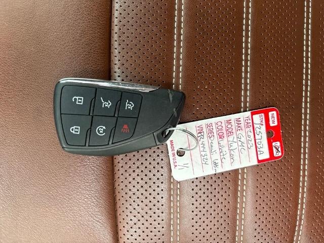 2023 GMC Yukon XL Denali Ultimate