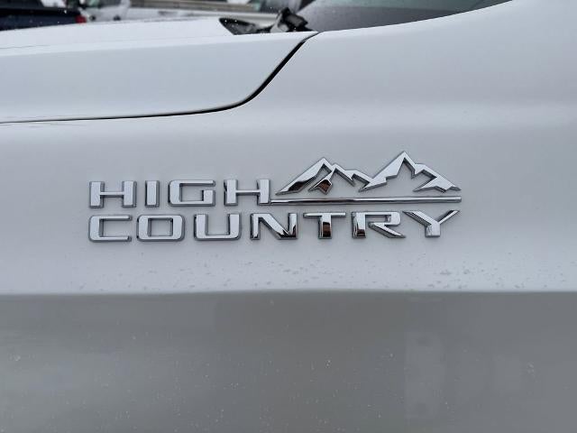 2024 Chevrolet Suburban High Country