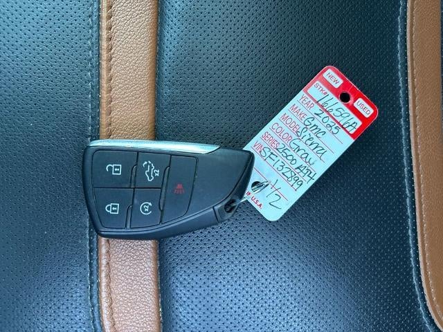 2025 GMC Sierra 2500 HD AT4