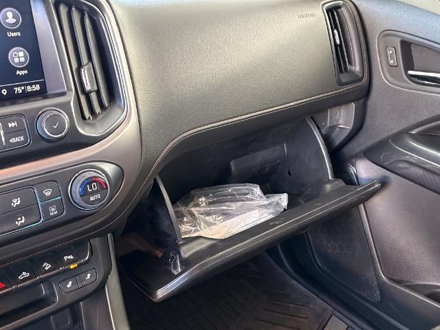 2022 GMC Canyon 4WD AT4 w/Leather