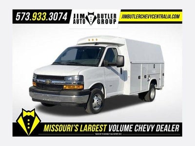 2024 Chevrolet Express Cutaway 3500 Base