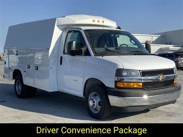 2024 Chevrolet Express Cutaway 3500 Base