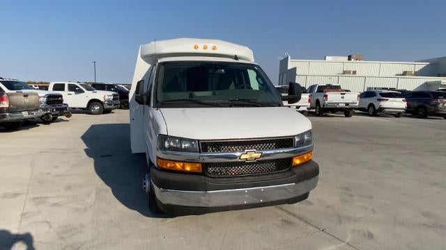 2024 Chevrolet Express Cutaway 3500 Base