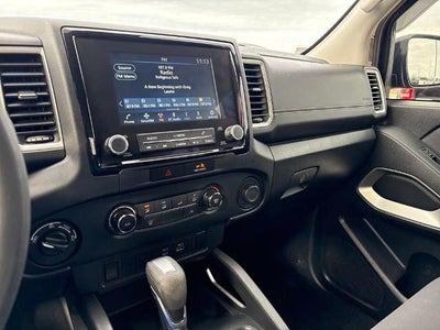 2022 Nissan Frontier Crew Cab SV 4x4