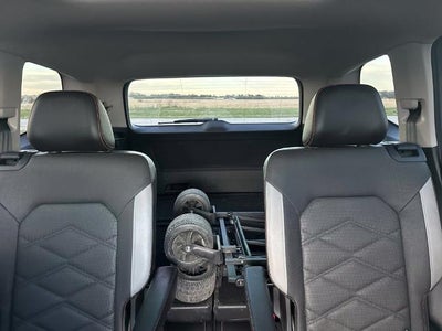 2024 Volkswagen Atlas 2.0T Peak Edition SE w/Technology