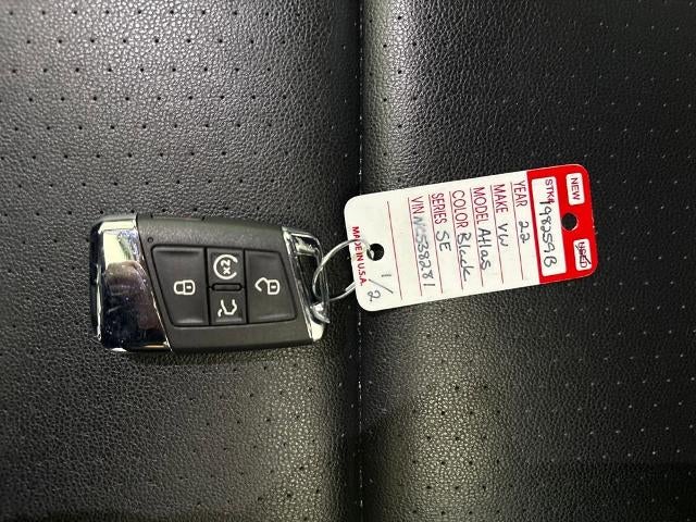 2022 Volkswagen Atlas 3.6L V6 SE w/Technology