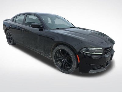 2017 Dodge Charger SXT RWD
