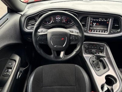 2017 Dodge Challenger 392 Hemi Scat Pack Shaker