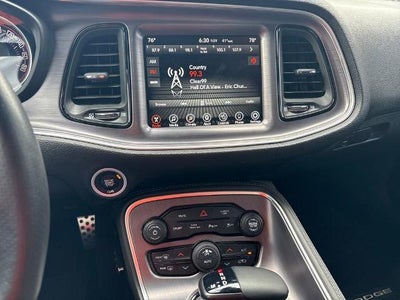 2017 Dodge Challenger 392 Hemi Scat Pack Shaker