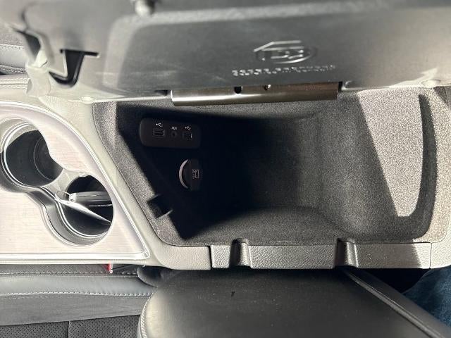 2017 Dodge Challenger 392 Hemi Scat Pack Shaker