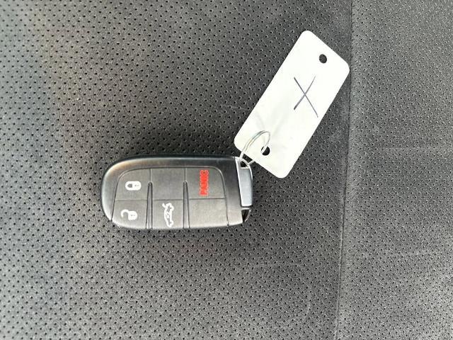 2017 Dodge Challenger 392 Hemi Scat Pack Shaker