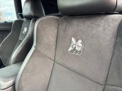 2017 Dodge Challenger 392 Hemi Scat Pack Shaker