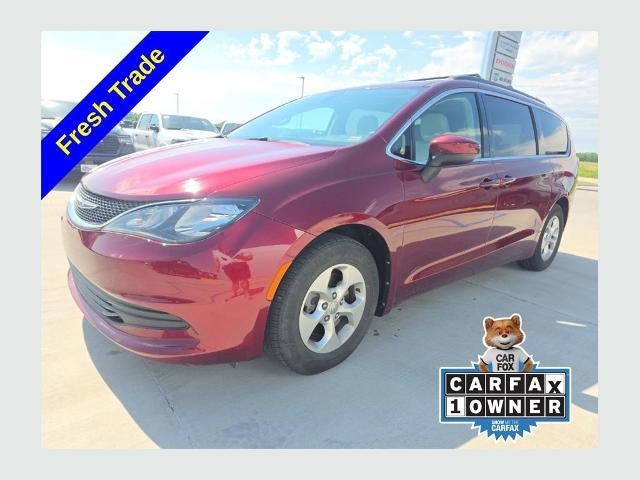 2017 Chrysler Pacifica LX