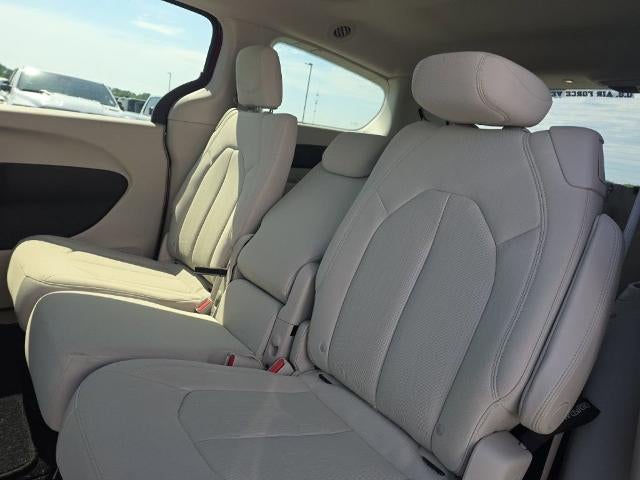 2017 Chrysler Pacifica LX