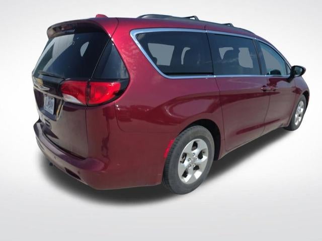 2017 Chrysler Pacifica LX