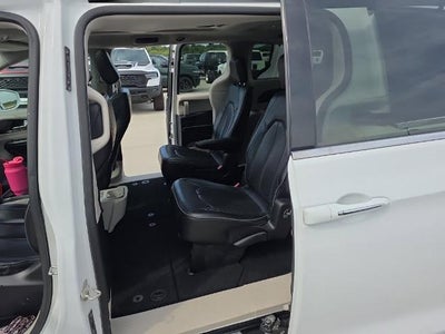 2019 Chrysler Pacifica Limited