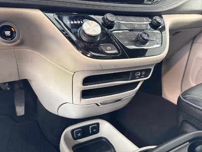 2019 Chrysler Pacifica Limited