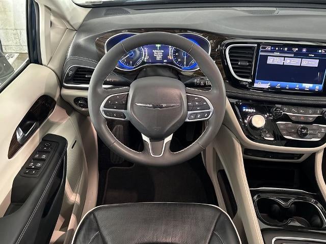 2023 Chrysler Pacifica Limited AWD