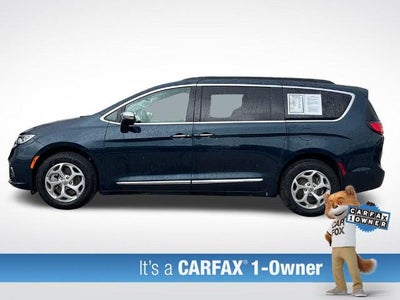2023 Chrysler Pacifica Limited AWD
