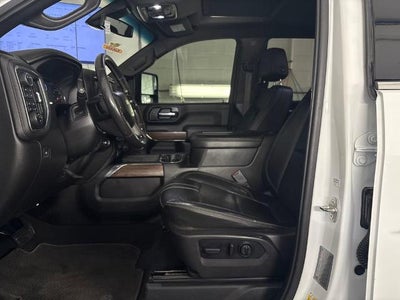 2022 Chevrolet Silverado 3500 HD High Country