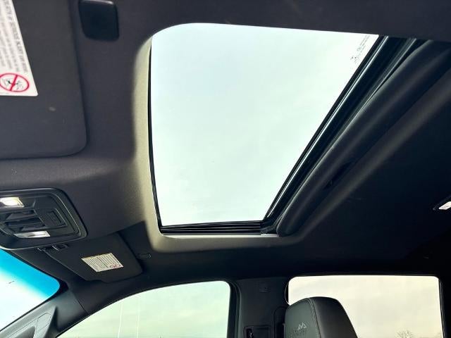 2022 Chevrolet Silverado 3500 HD High Country